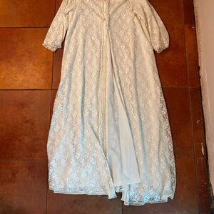 Elegant White Lace Dress